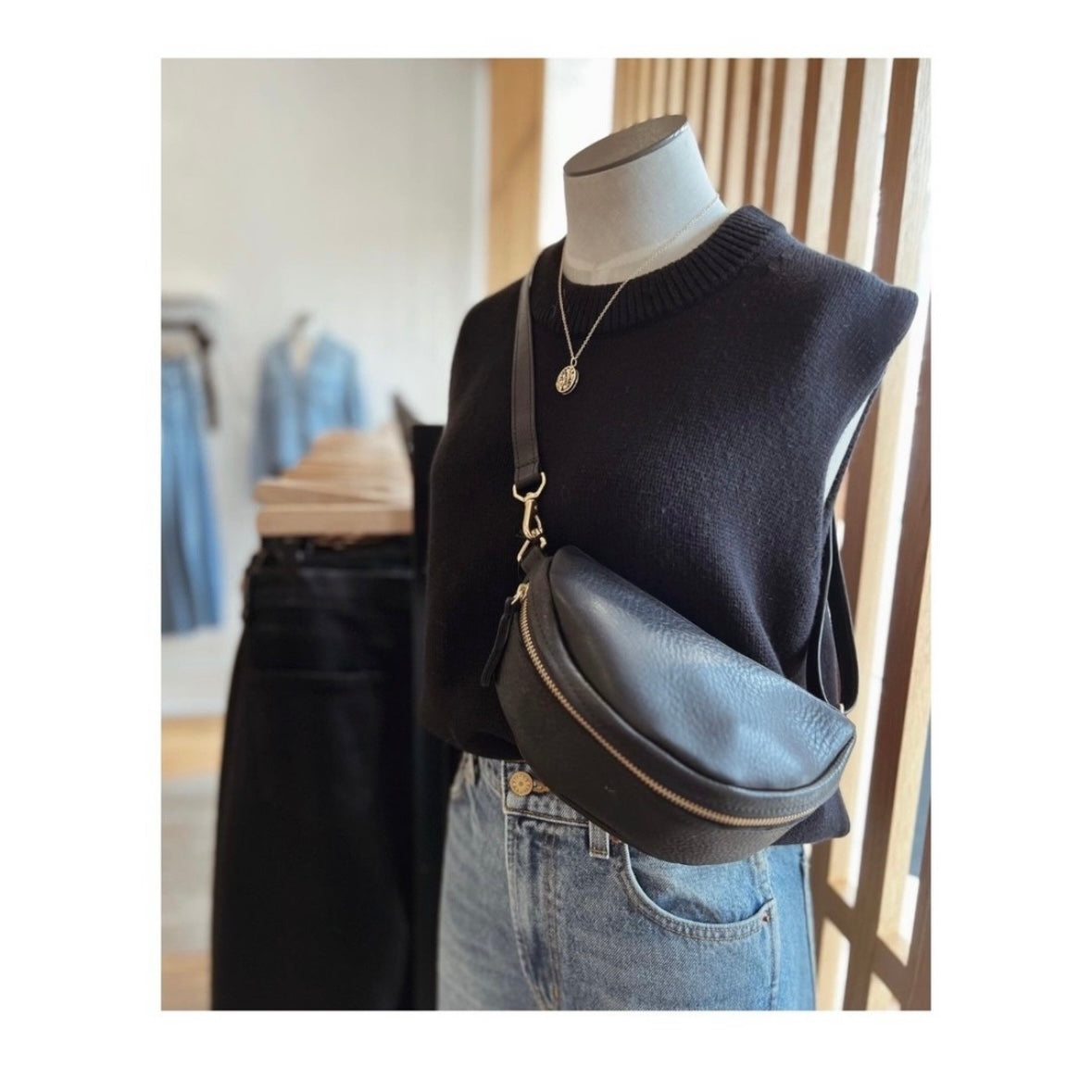 Shearling Bum Bag | Black